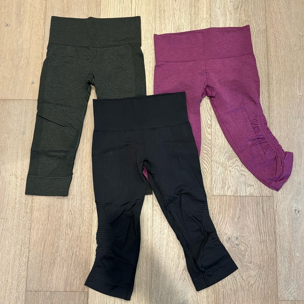 Lululemon cropped legging bundle size 4